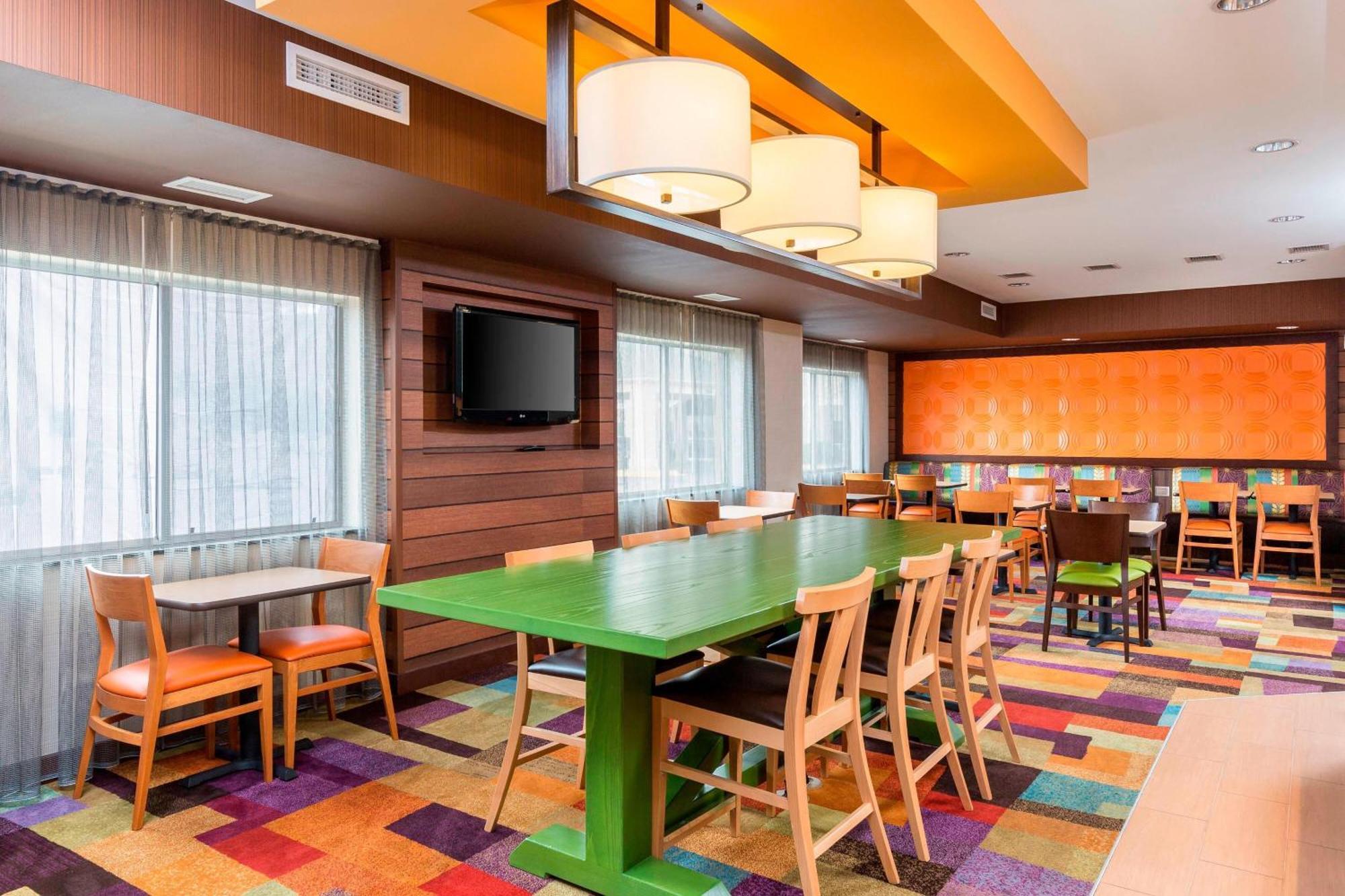 Fairfield Inn & Suites לינקולן מראה חיצוני תמונה